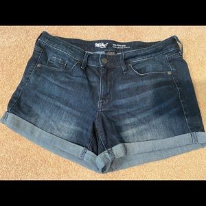 Mossimo denim shorts!